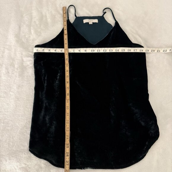 LOFT Velvet Cami Tank Top Green Size Medium Whimsigoth V-Neck Holiday Party Xmas - Picture 4 of 7